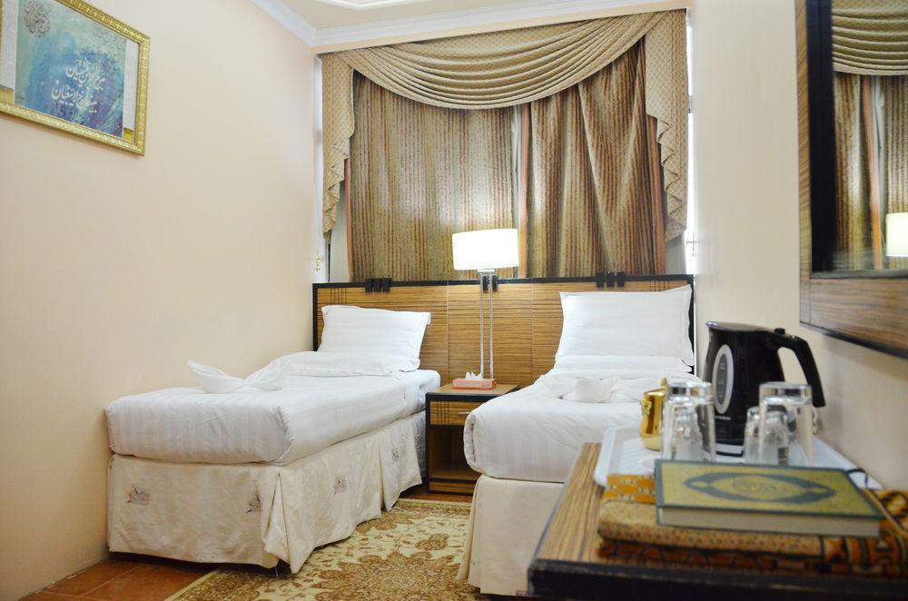 Anwar Al Deafah Hotel La La Mecca Esterno foto